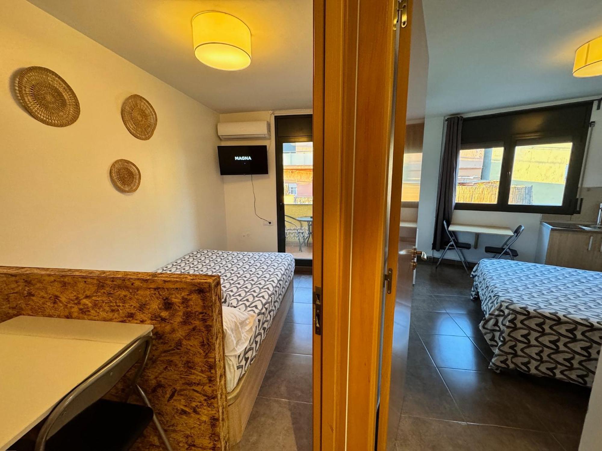 Mt Boutique Suites Y Apartamentos - Adults Only - Mataró Buitenkant foto