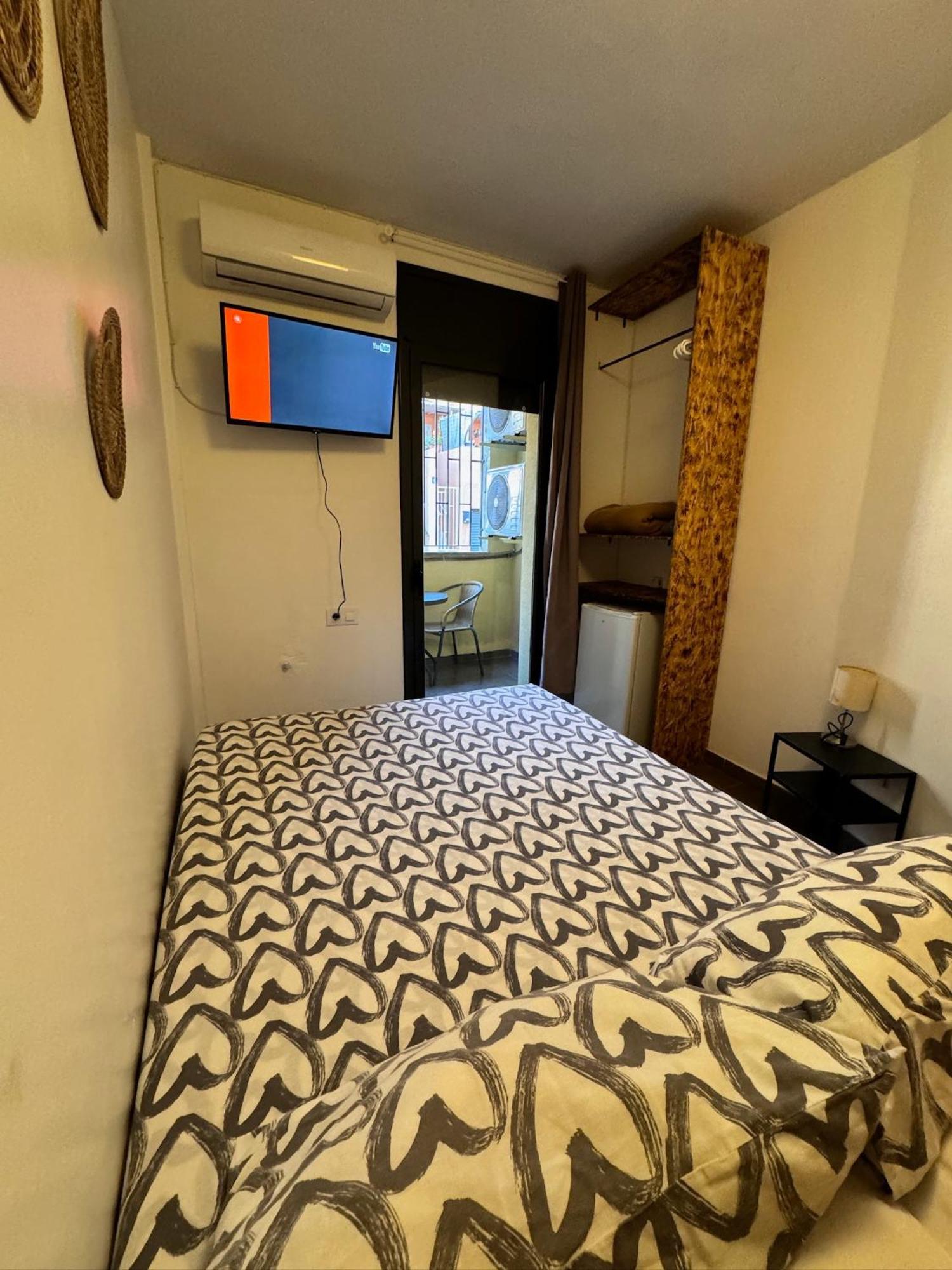 Mt Boutique Suites Y Apartamentos - Adults Only - Mataró Buitenkant foto