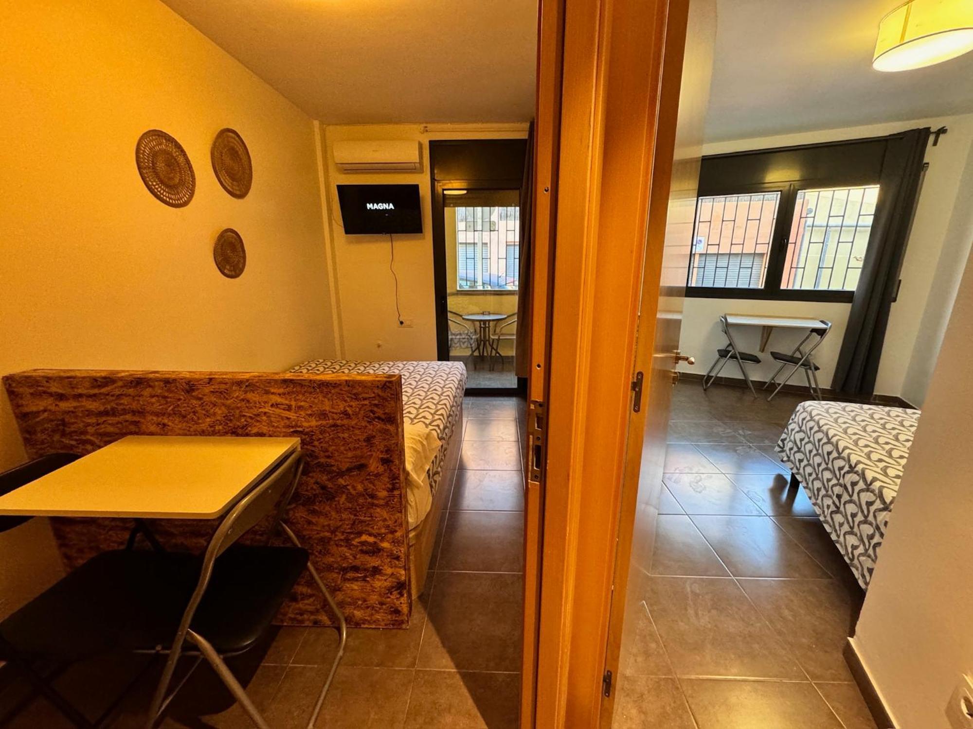 Mt Boutique Suites Y Apartamentos - Adults Only - Mataró Buitenkant foto
