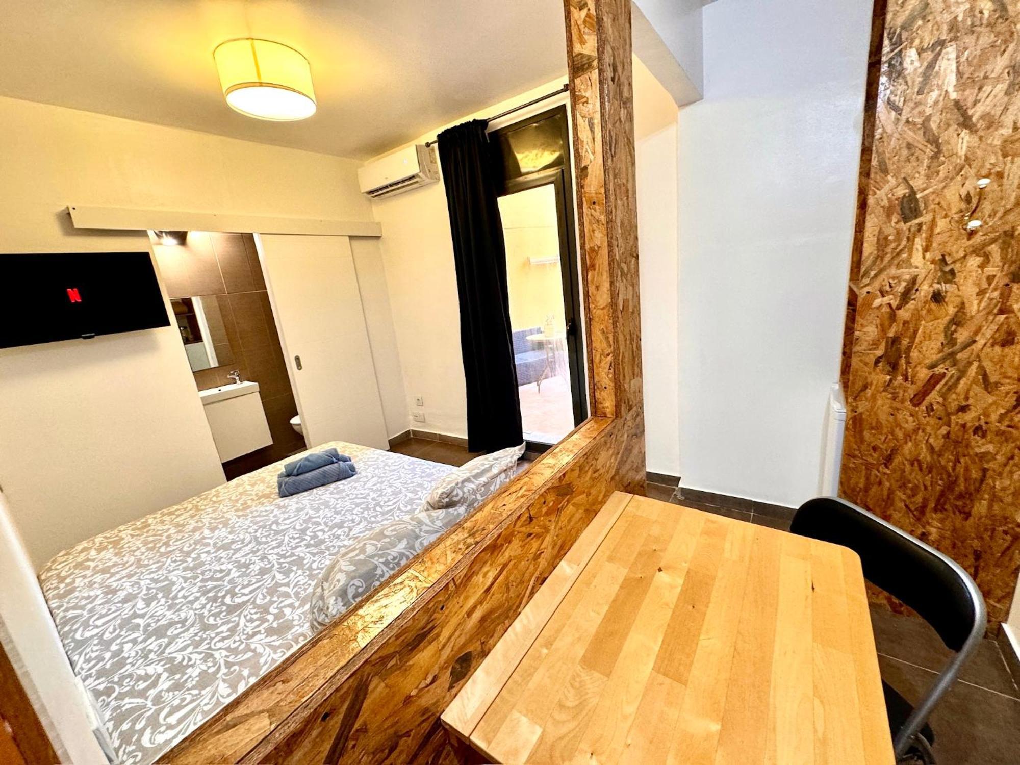 Mt Boutique Suites Y Apartamentos - Adults Only - Mataró Buitenkant foto