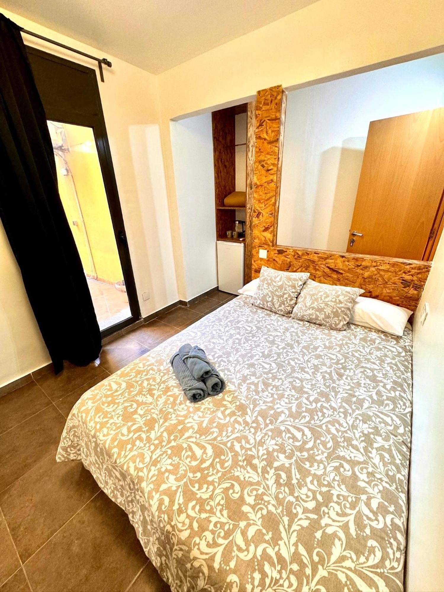 Mt Boutique Suites Y Apartamentos - Adults Only - Mataró Buitenkant foto